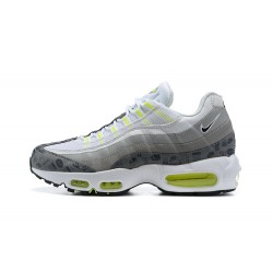 Cheap Nike Air Max 95 TT (M) White and Grey Sneakers